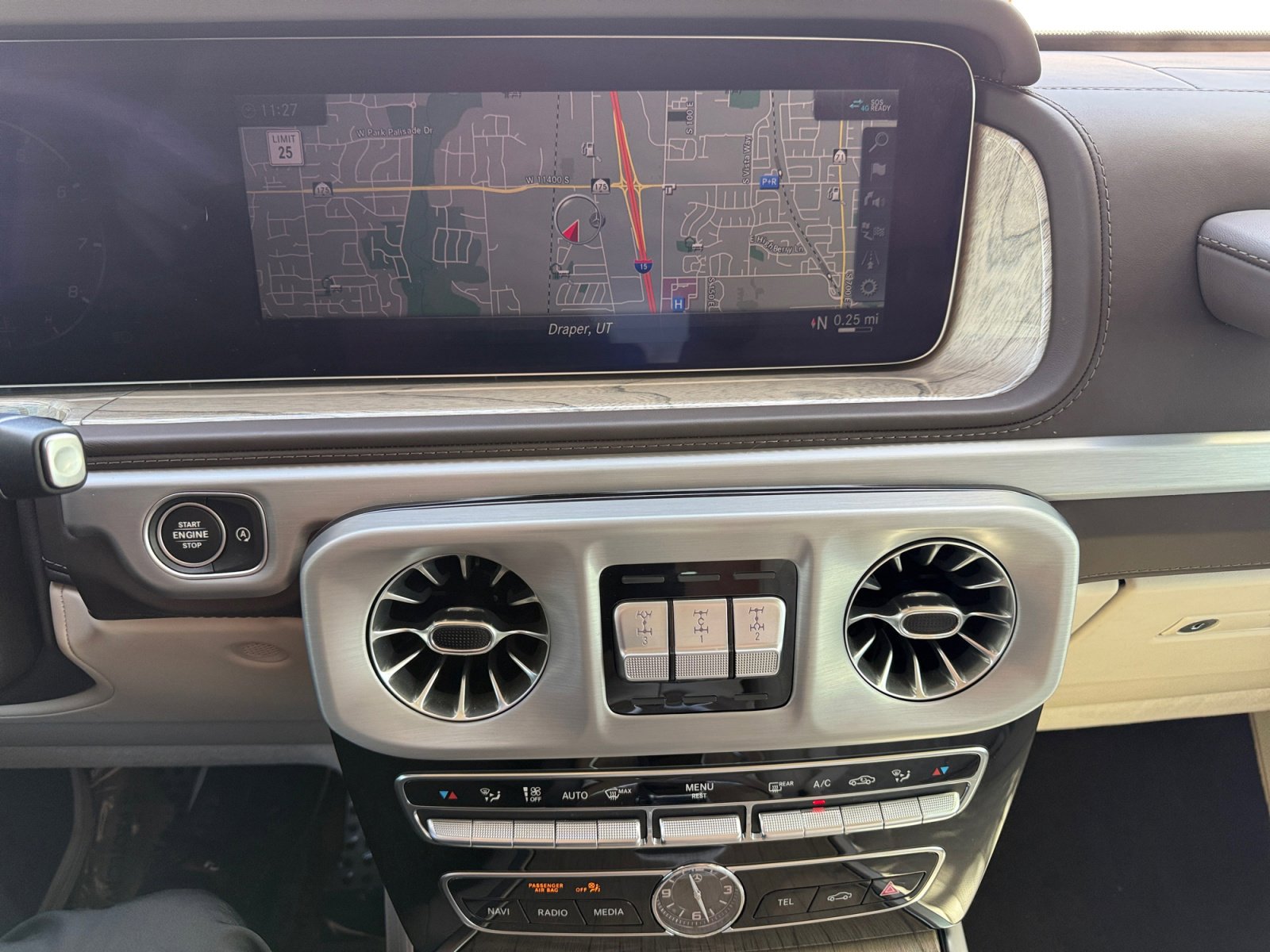 Used 2021 Mercedes-Benz G 550 image 12