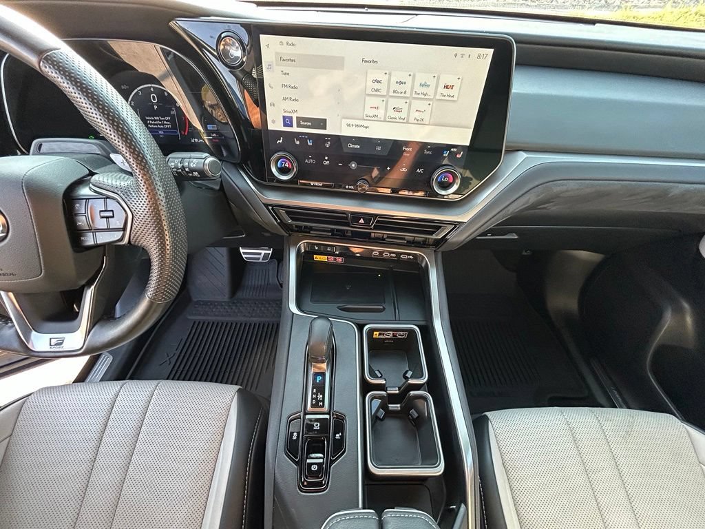 Used 2024 Lexus TX 500h AWD w/ Technology Package image 19