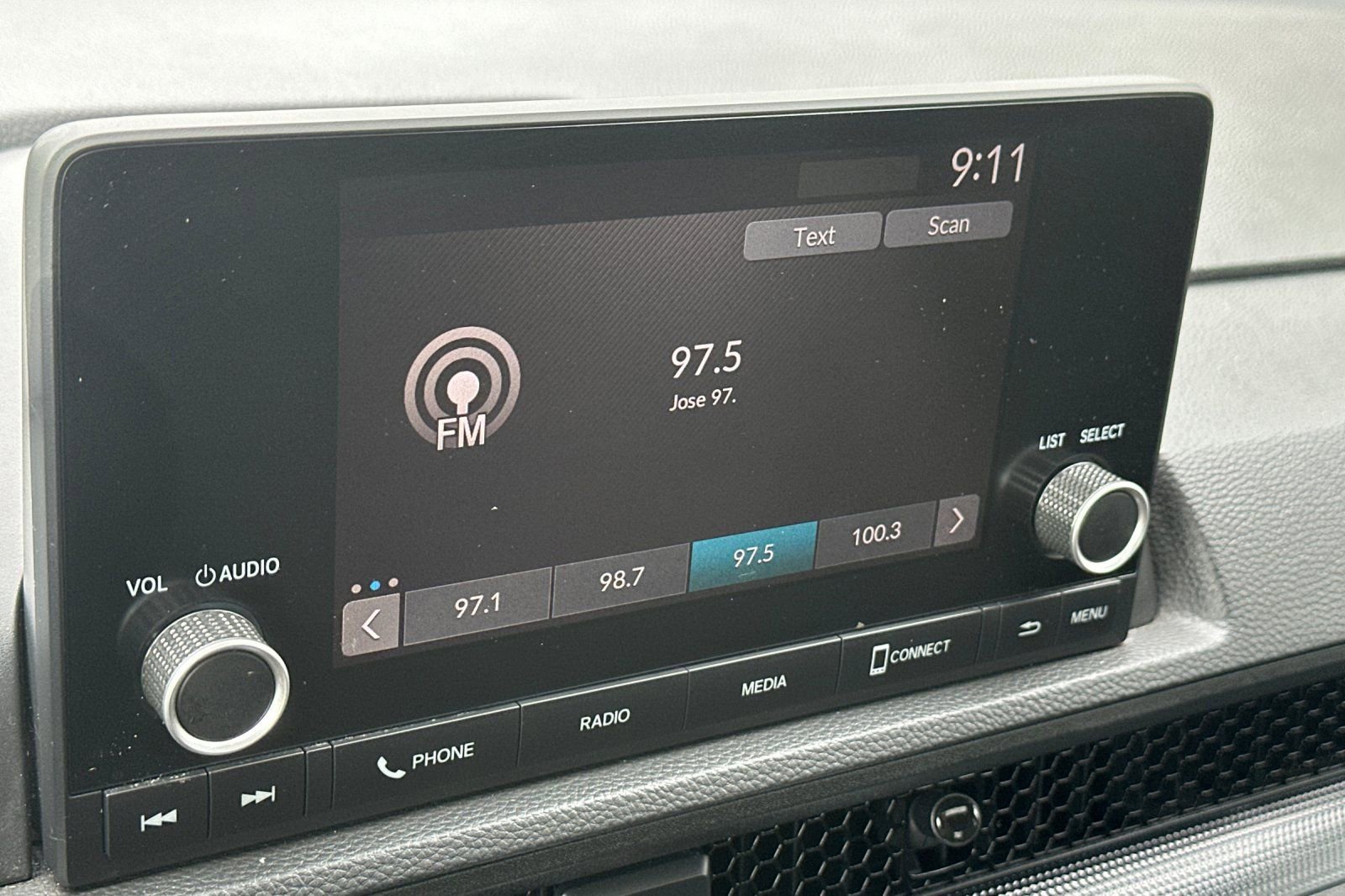 Used 2023 Honda CR-V Sport image 18