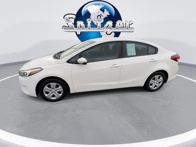 Used 2017 Kia Forte LX image 6