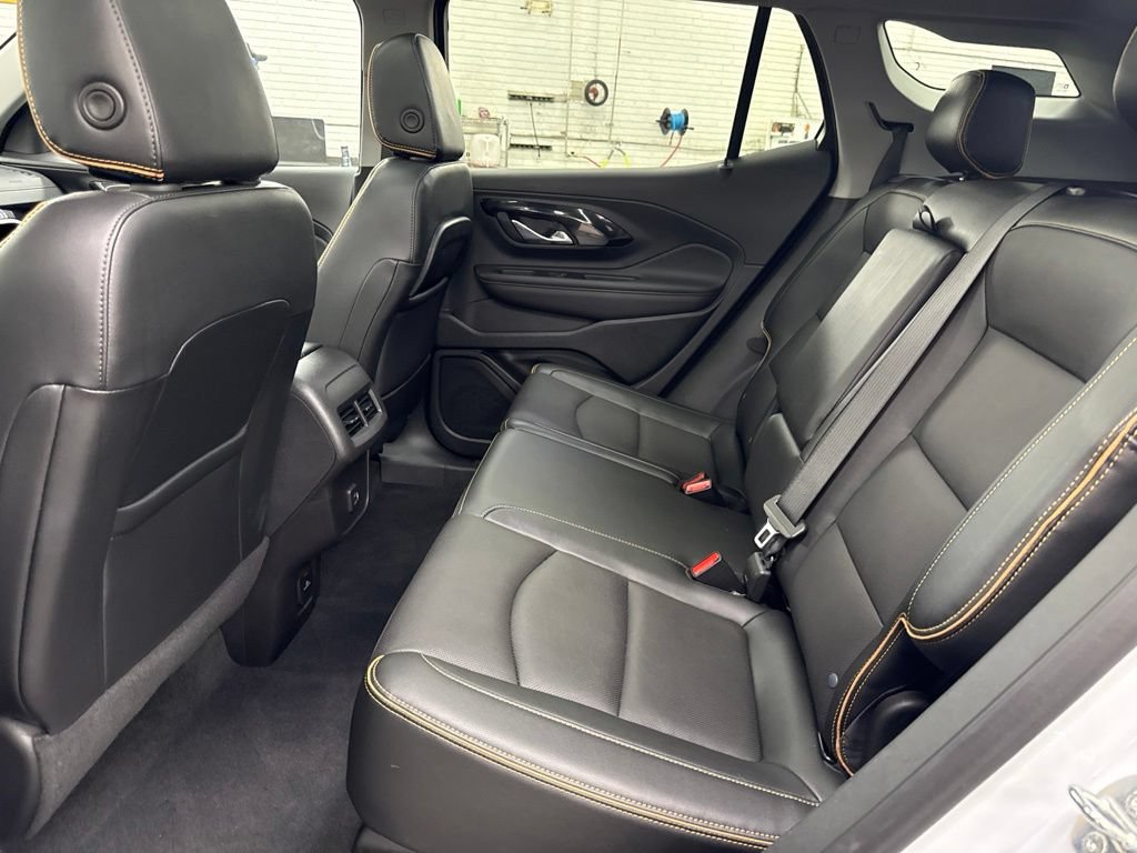 Used 2023 GMC Terrain AT4 w/ Tech Package AWD/4WD image 13
