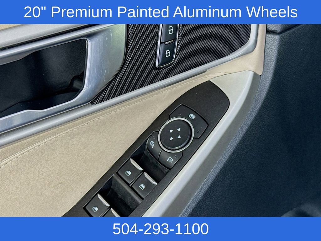 Used 2022 Ford Explorer XLT w/ Equipment Group 202A image 18