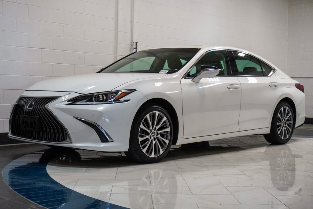 Used 2019 Lexus ES 350 w/ Premium Package FWD image 4