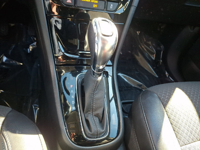 Used 2020 Buick Encore Preferred w/ Safety Package FWD image 14