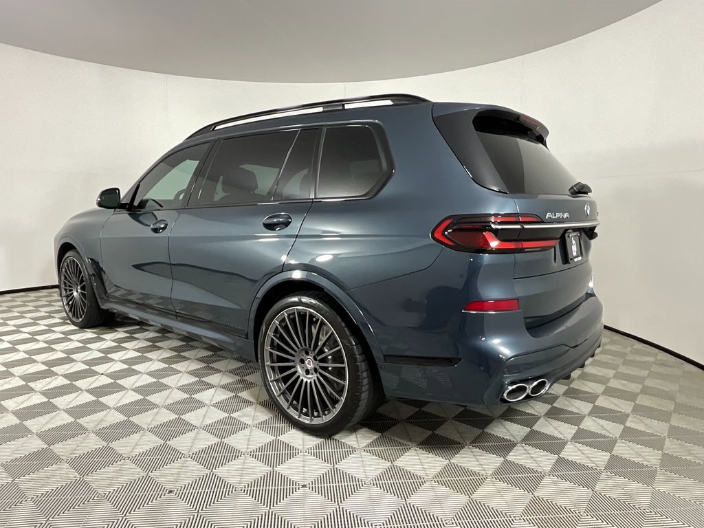 Used 2025 BMW ALPINA XB7 image 3
