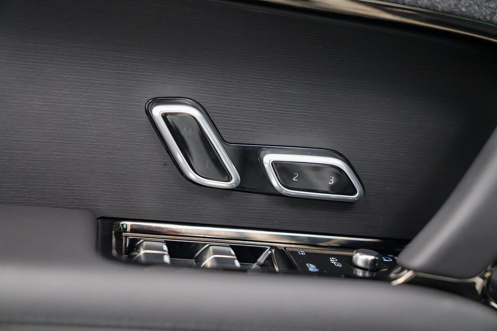 Used 2025 Land Rover Range Rover Sport Dynamic SE image 30