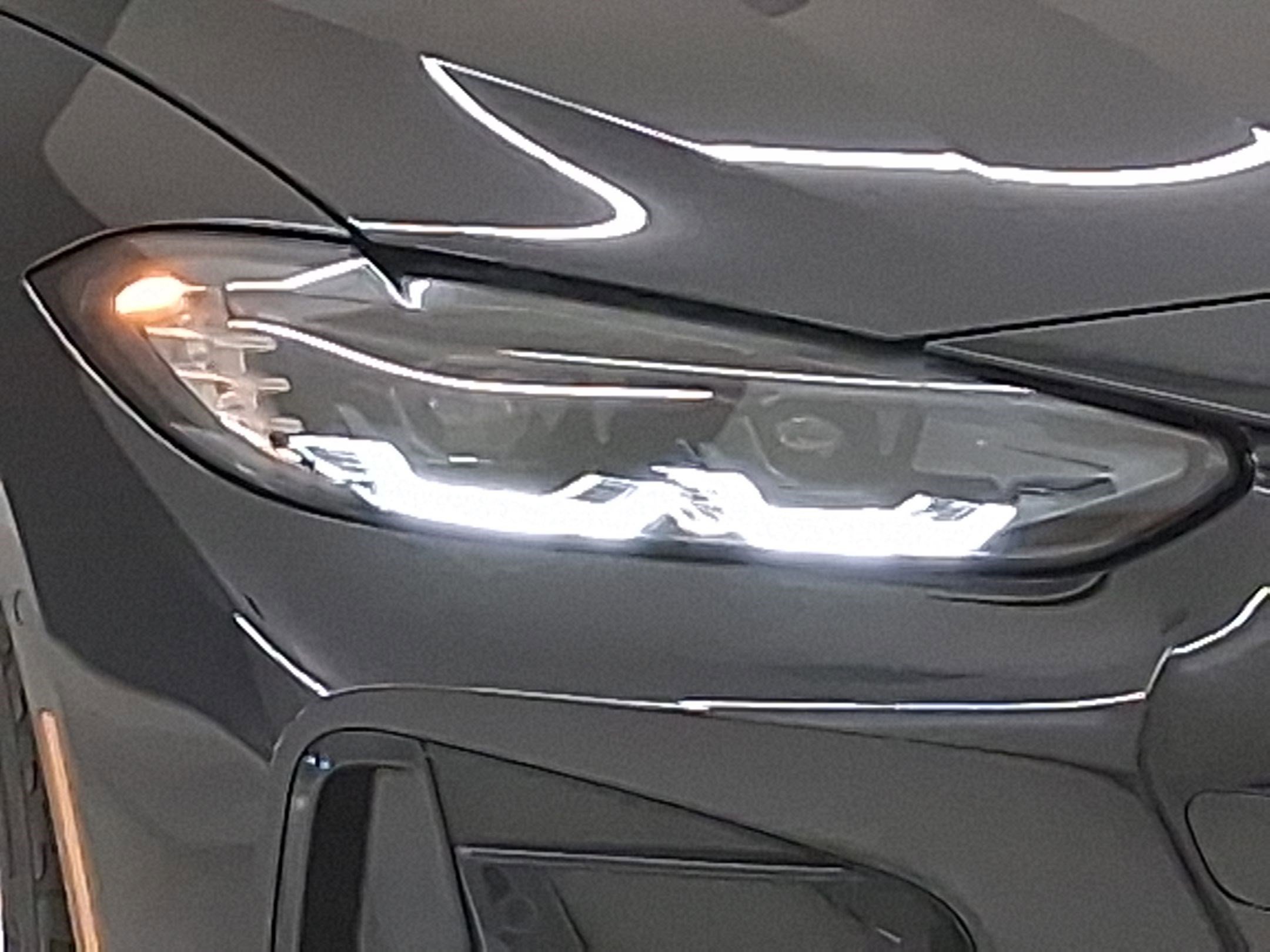 Used 2023 BMW 440i xDrive Convertible w/ Premium Package image 9