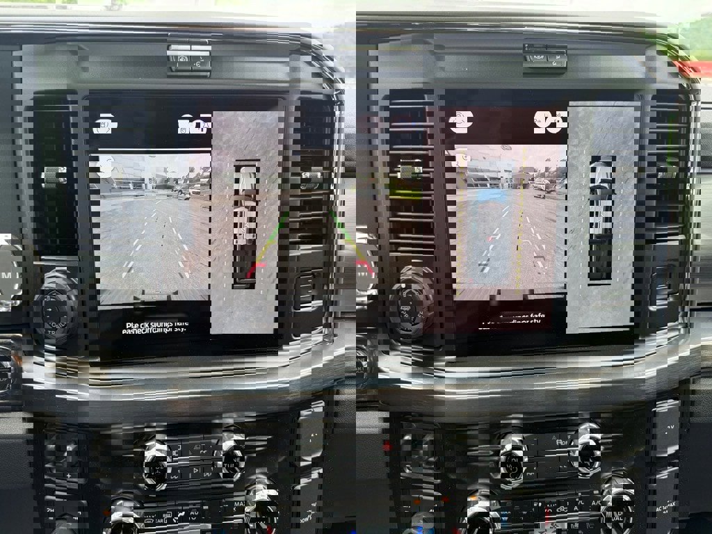 New 2025 Ford F250 Lariat w/ Lariat Ultimate Package image 21