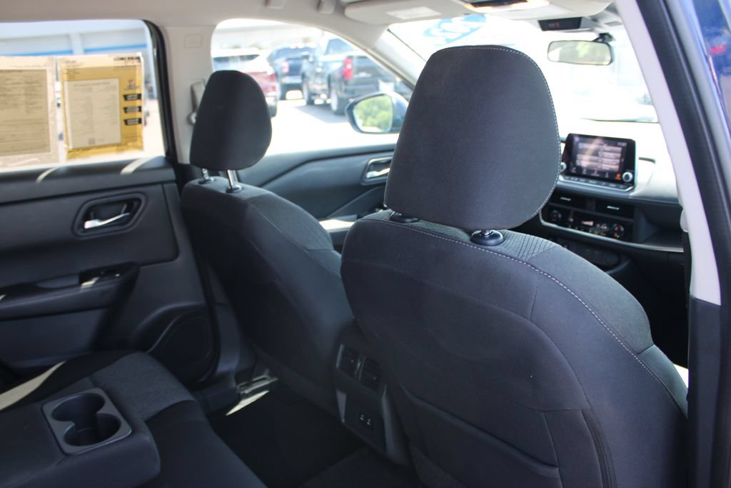 Used 2024 Nissan Rogue SV AWD/4WD image 34