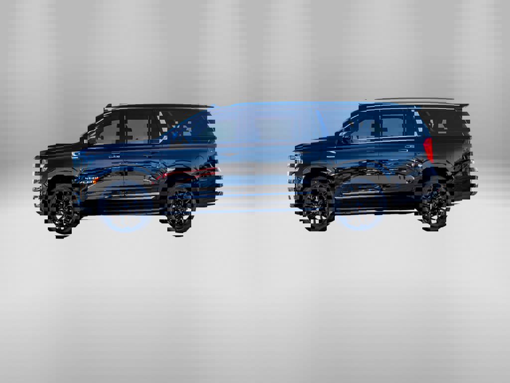 Used 2022 GMC Yukon XL SLT w/ SLT Premium Package image 45