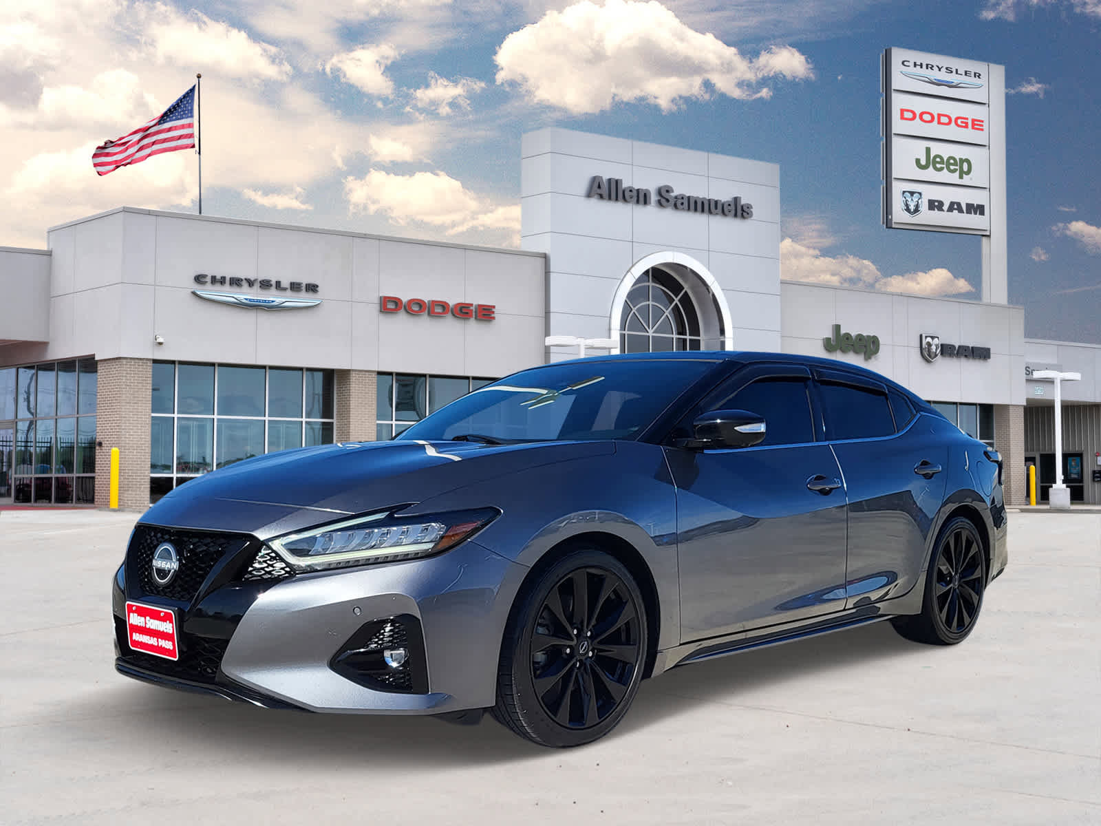 Used 2023 Nissan Maxima SR w/ Sport Mat Group video 1