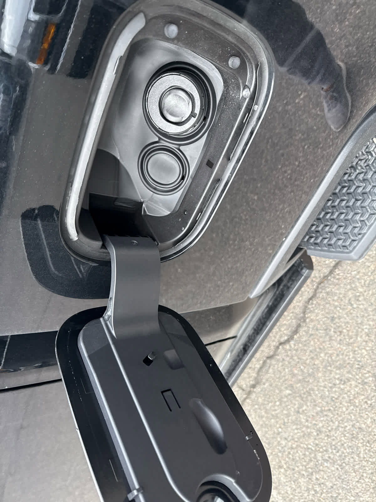 New 2026 GMC Sierra 2500 AT4X w/ Snow Plow Prep/Camper Package image 10