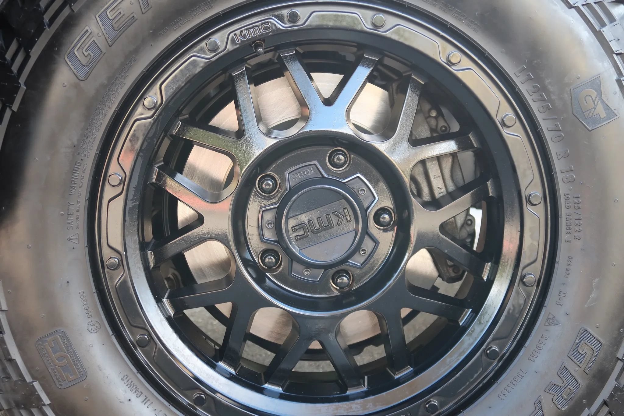 Used 2014 Toyota Sequoia SR5 AWD/4WD image 6