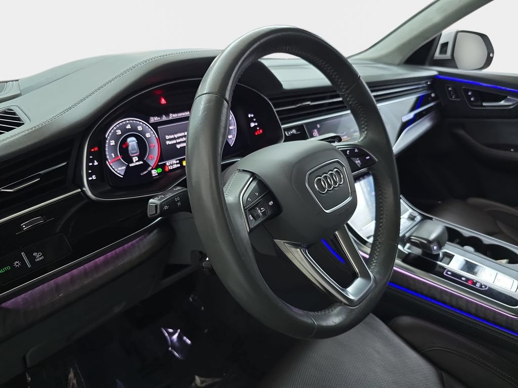 Used 2019 Audi Q8 Prestige AWD/4WD image 19