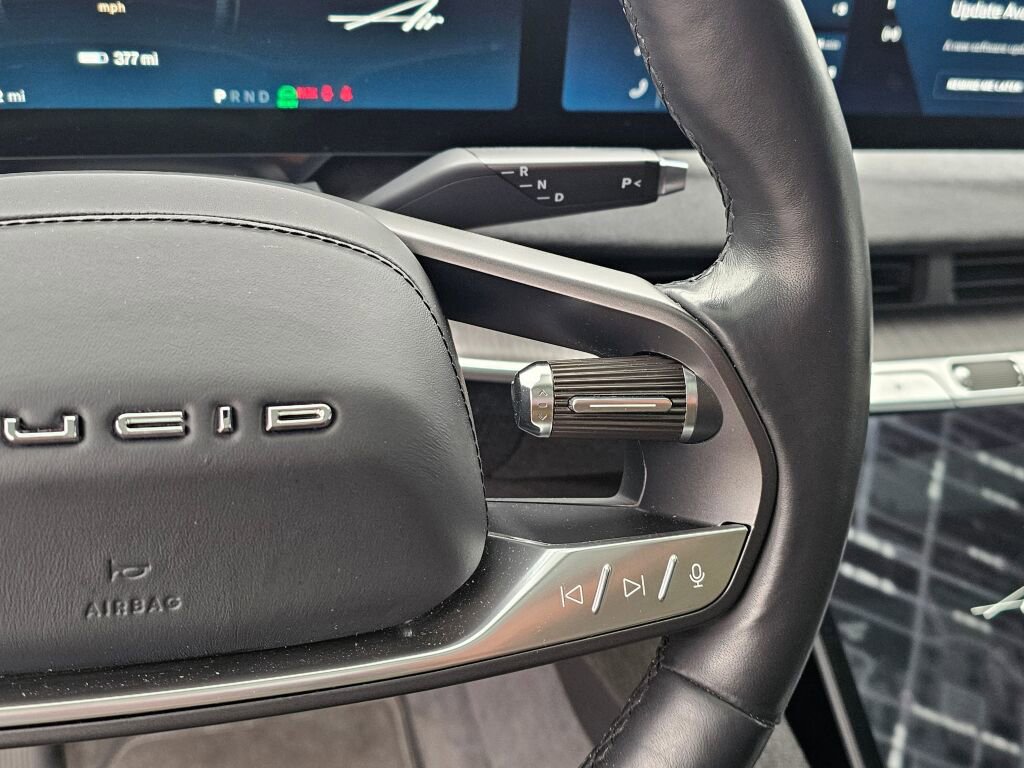 Used 2022 Lucid Air Grand Touring image 32
