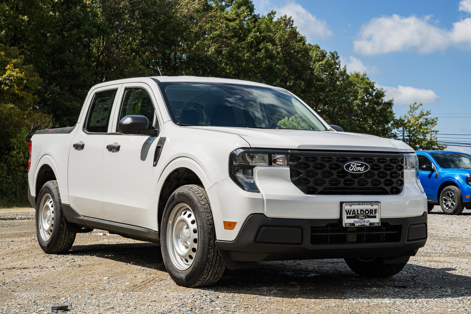 New 2025 Ford Maverick XL