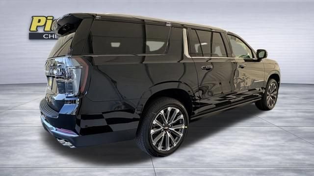 New 2026 Chevrolet Suburban High Country AWD/4WD image 7