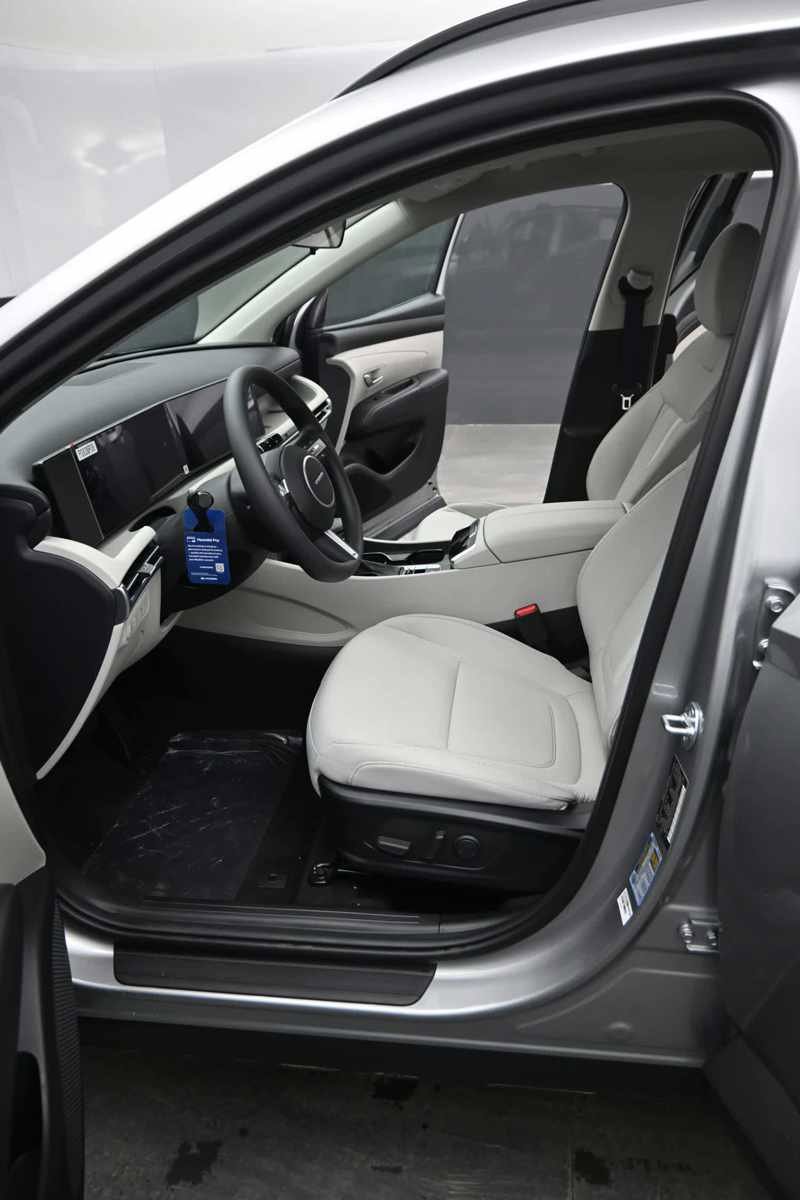 New 2026 Hyundai Tucson SEL AWD/4WD image 16