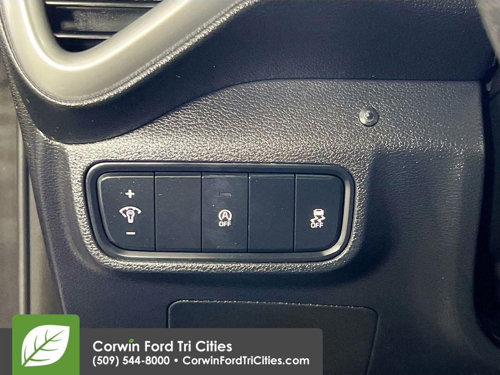 Used 2020 Kia Soul LX image 19