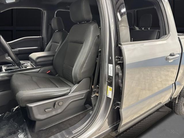 Used 2022 Ford F150 XLT w/ Equipment Group 302A High image 4