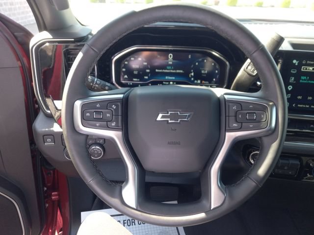 Certified 2025 Chevrolet Silverado 1500 RST AWD/4WD image 14