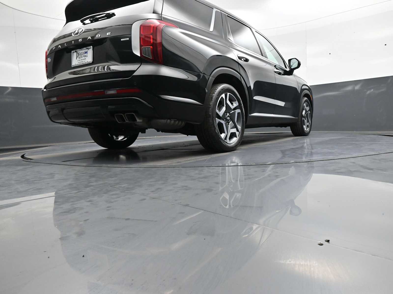 Certified 2023 Hyundai Palisade SEL w/ Cargo Package AWD/4WD image 32