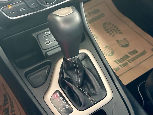 Used 2014 Jeep Cherokee Limited image 17