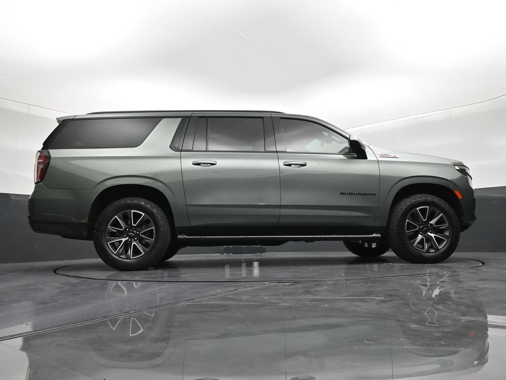 Used 2023 Chevrolet Suburban Z71 AWD/4WD image 25