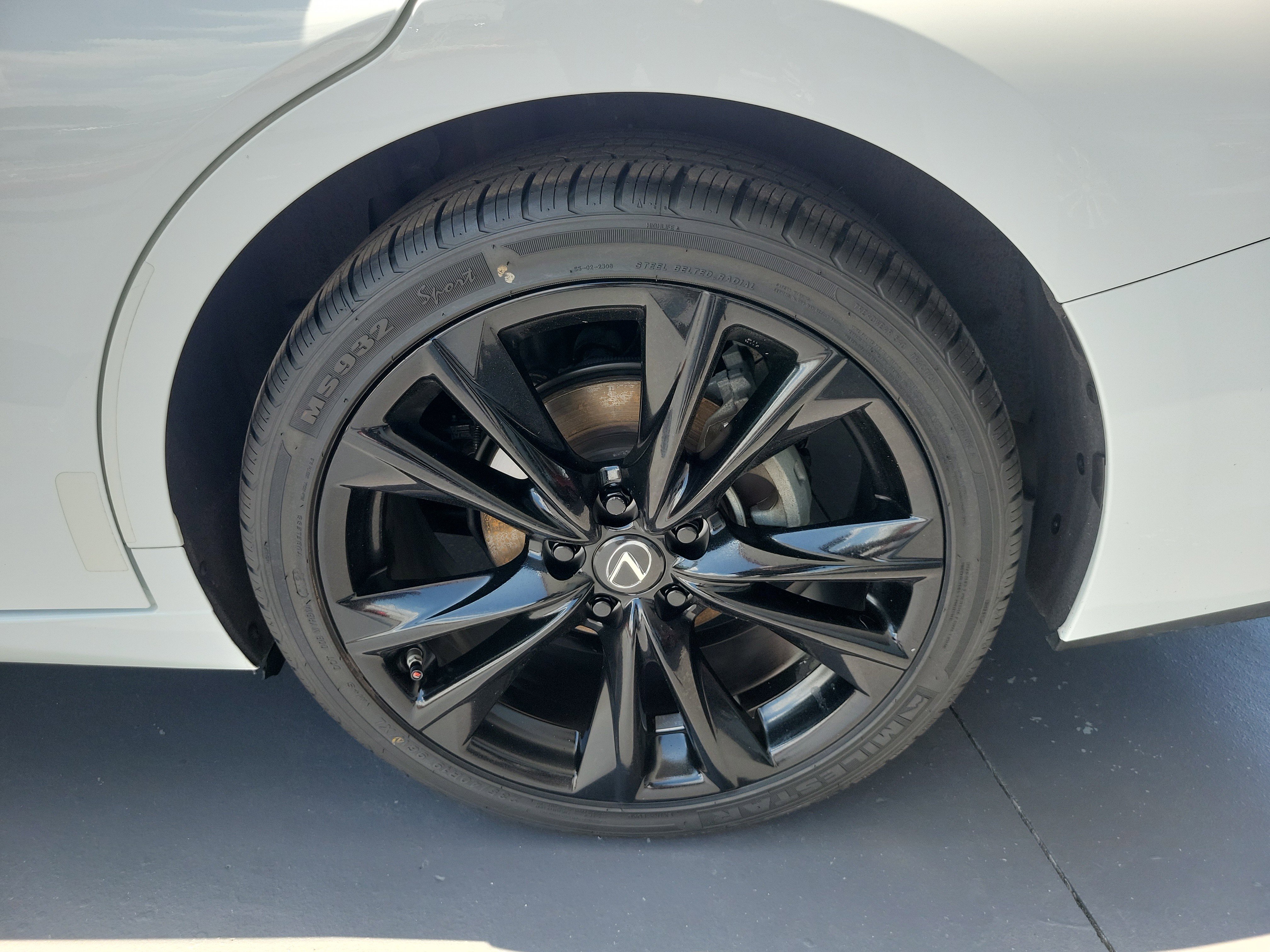 Used 2024 Lexus ES 350 F Sport w/ Accessory Package (Z2) FWD image 27