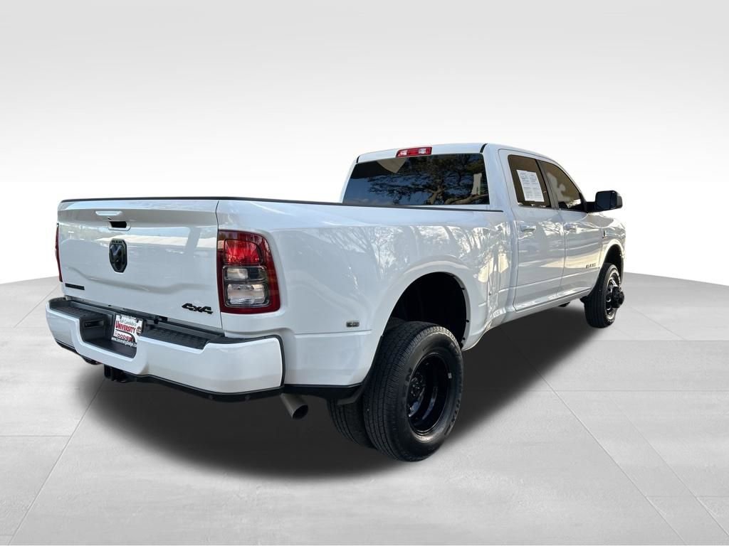 Used 2022 RAM 3500 Big Horn w/ Night Edition image 3