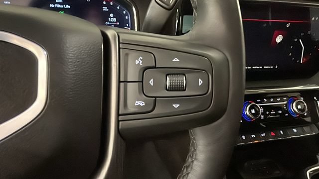Used 2025 GMC Sierra 3500 Denali Ultimate AWD/4WD image 16
