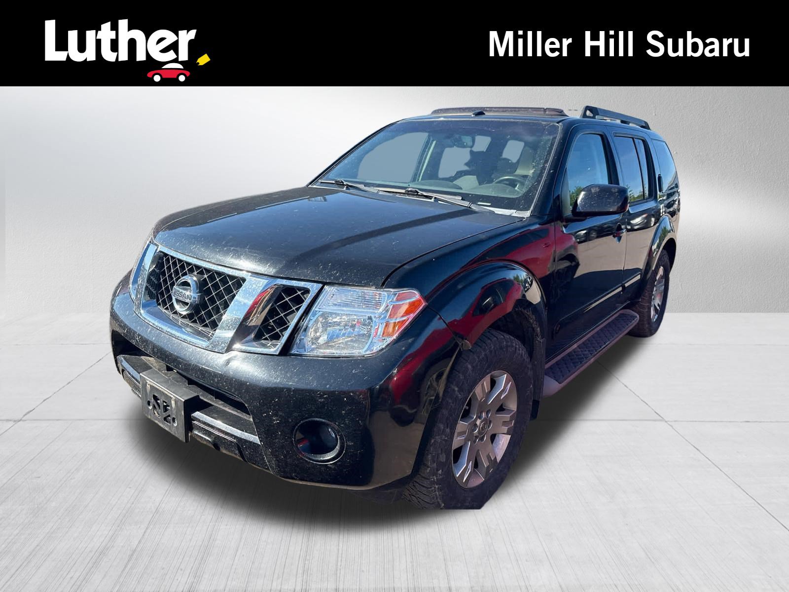 Used 2009 Nissan Pathfinder SE w/ Premium Pkg