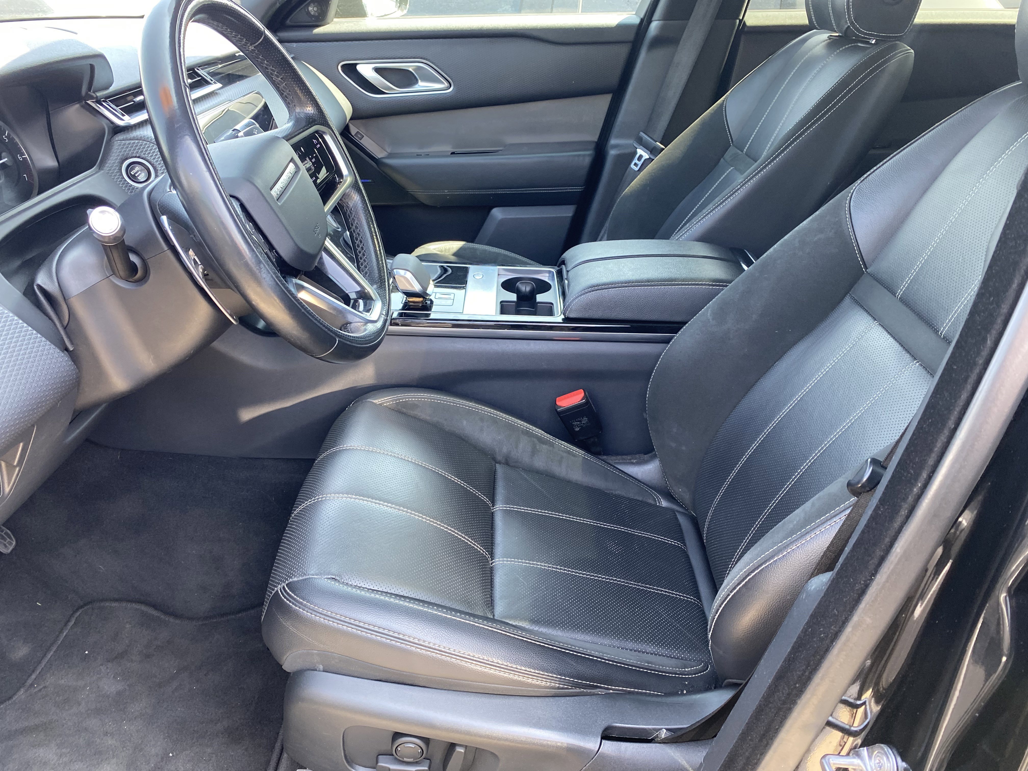 Used 2021 Land Rover Range Rover Velar S AWD/4WD image 10