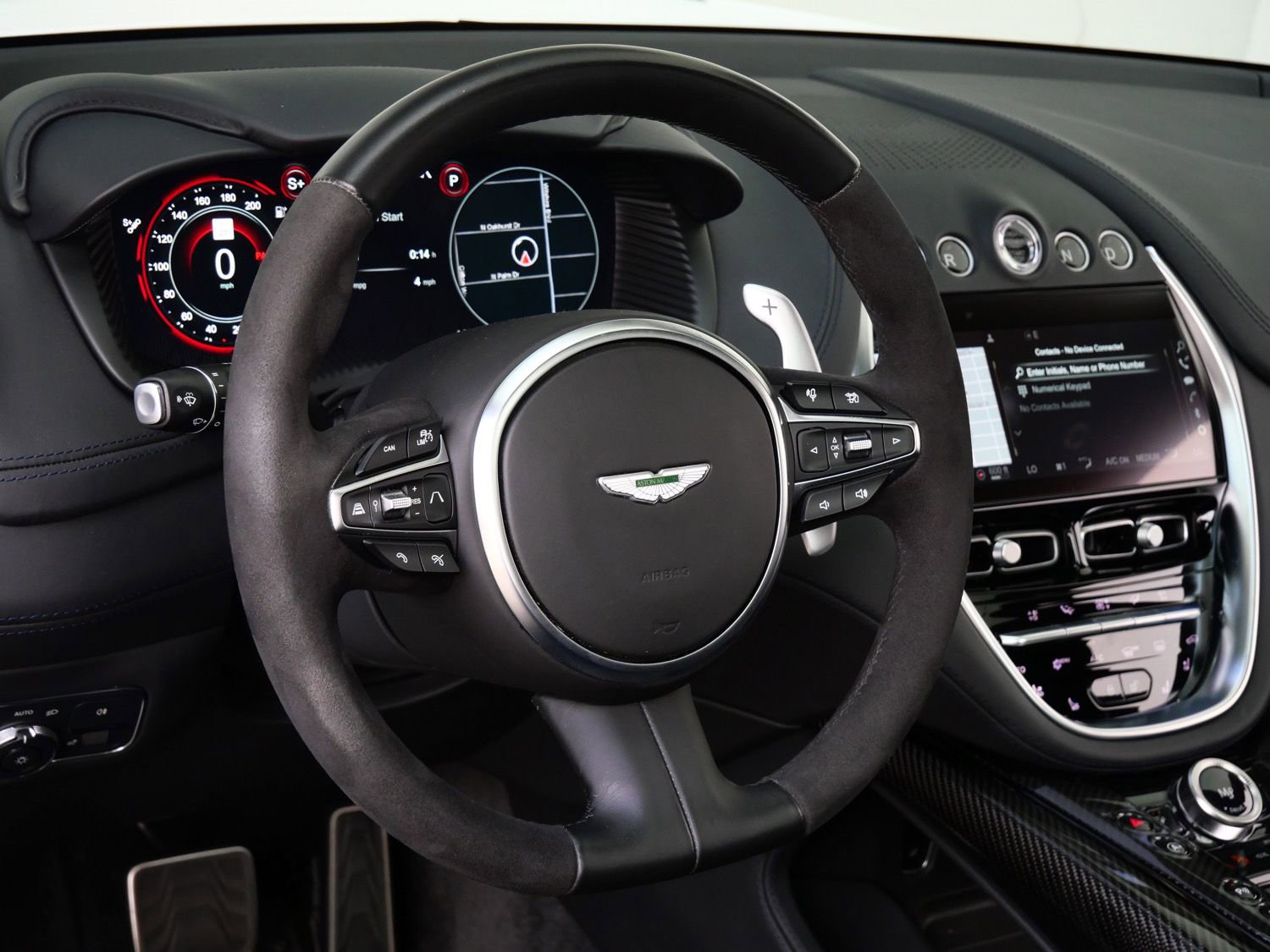 Used 2023 Aston Martin DBX 707 image 11