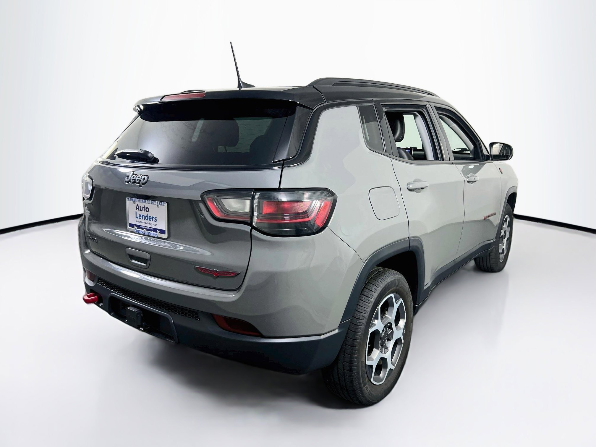 Used 2022 Jeep Compass Trailhawk w/ Trailhawk Elite Group AWD/4WD image 5
