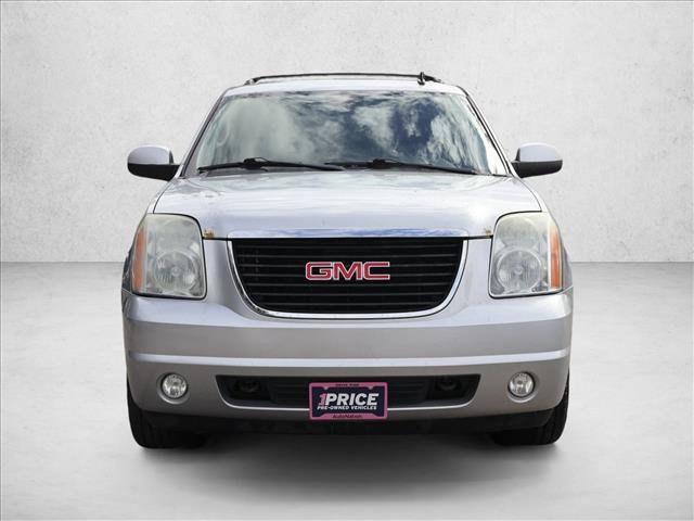 Used 2012 GMC Yukon SLE w/ Convenience Package AWD/4WD image 2