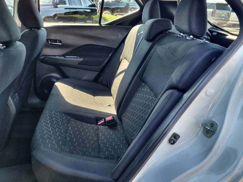 Used 2023 Nissan Kicks SV FWD image 22