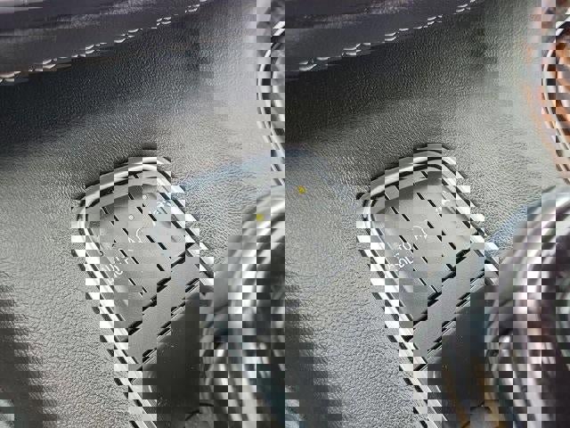 Used 2023 Cadillac Escalade Premium Luxury image 25