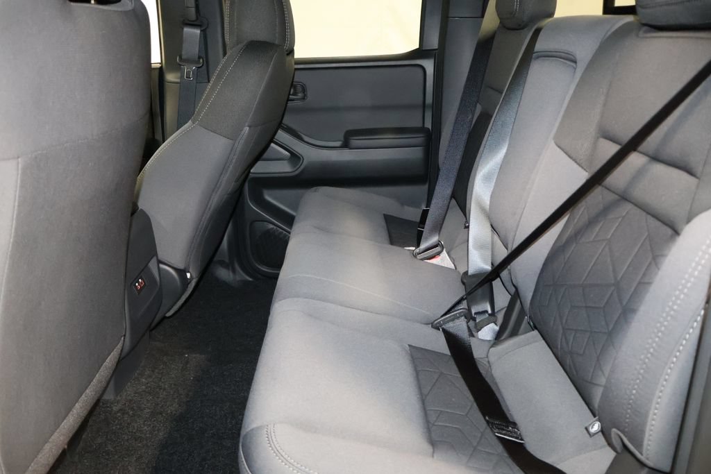 Used 2026 Nissan Frontier SV AWD/4WD image 12