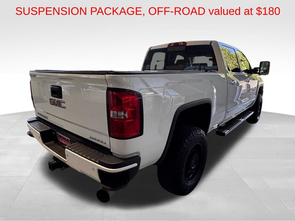 Used 2019 GMC Sierra 2500 Denali w/ Duramax Plus Package AWD/4WD image 7