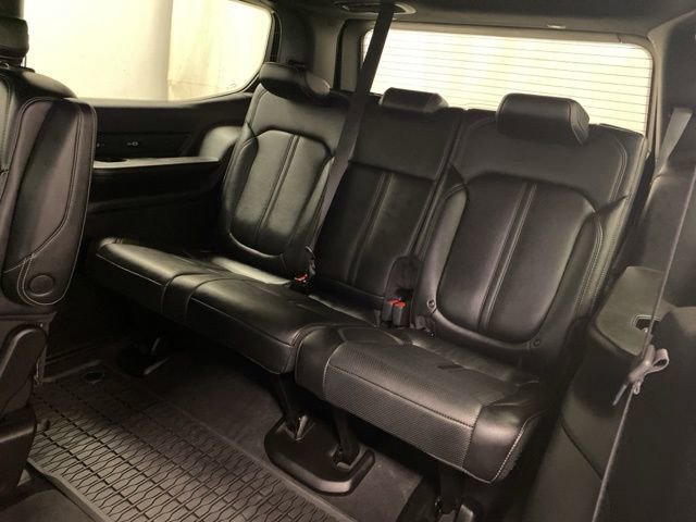 Used 2024 Jeep Wagoneer Series II image 23