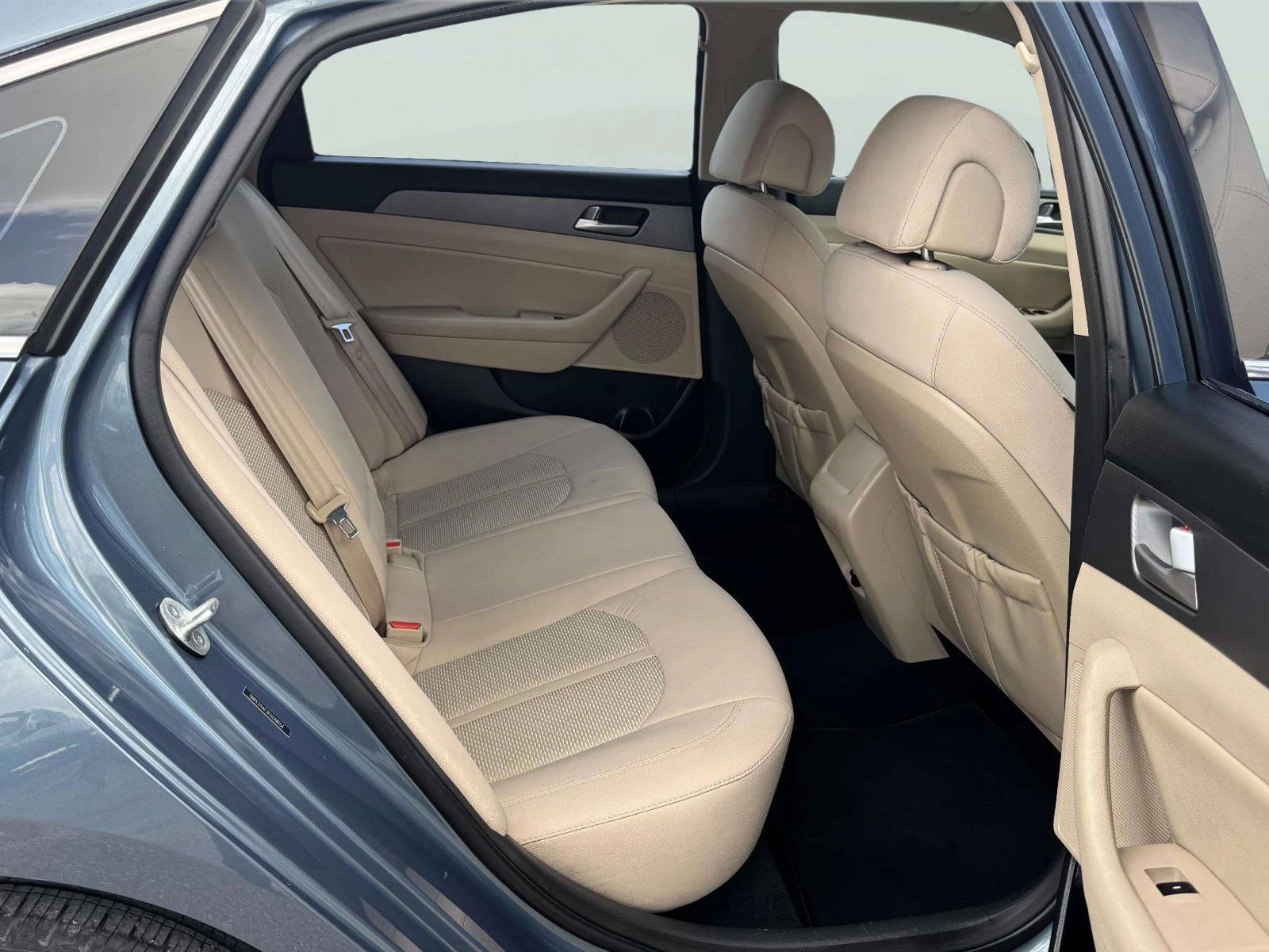 Used 2015 Hyundai Sonata SE FWD image 52