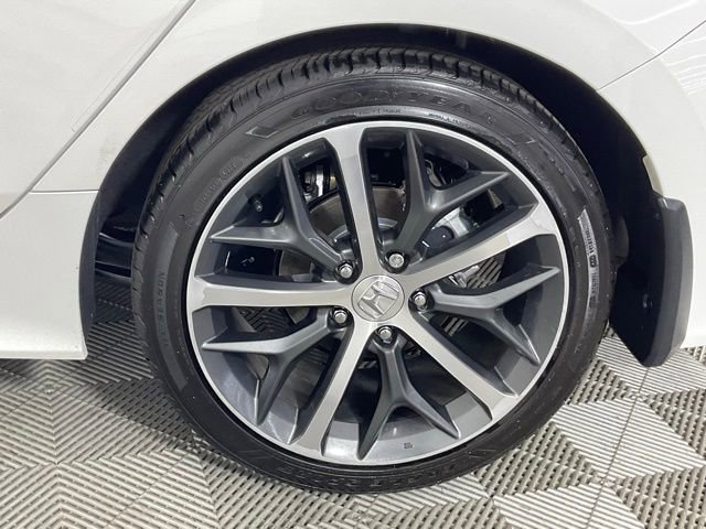 Used 2024 Honda Civic Touring image 9