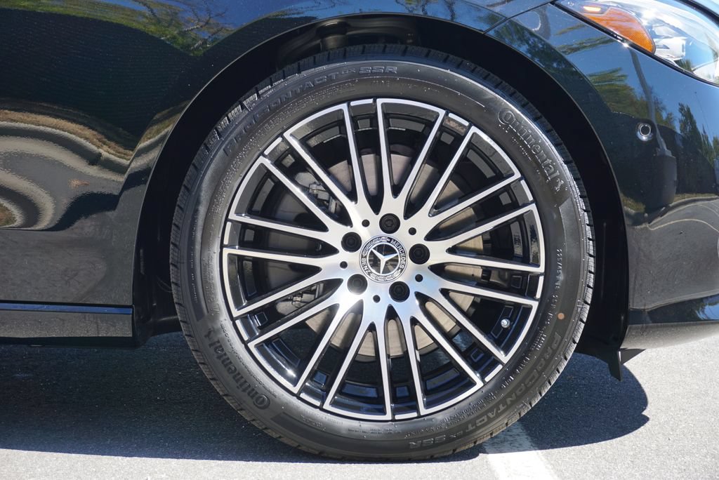 Certified 2026 Mercedes-Benz C 300 Sedan image 18