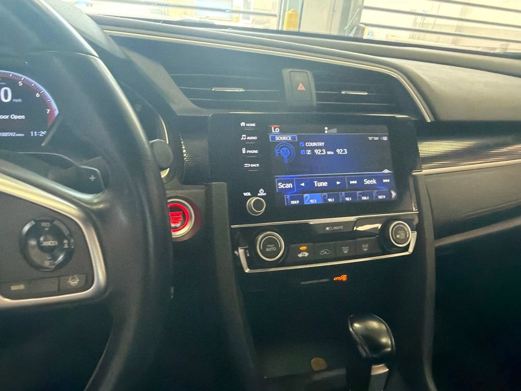 Used 2020 Honda Civic Sport image 4
