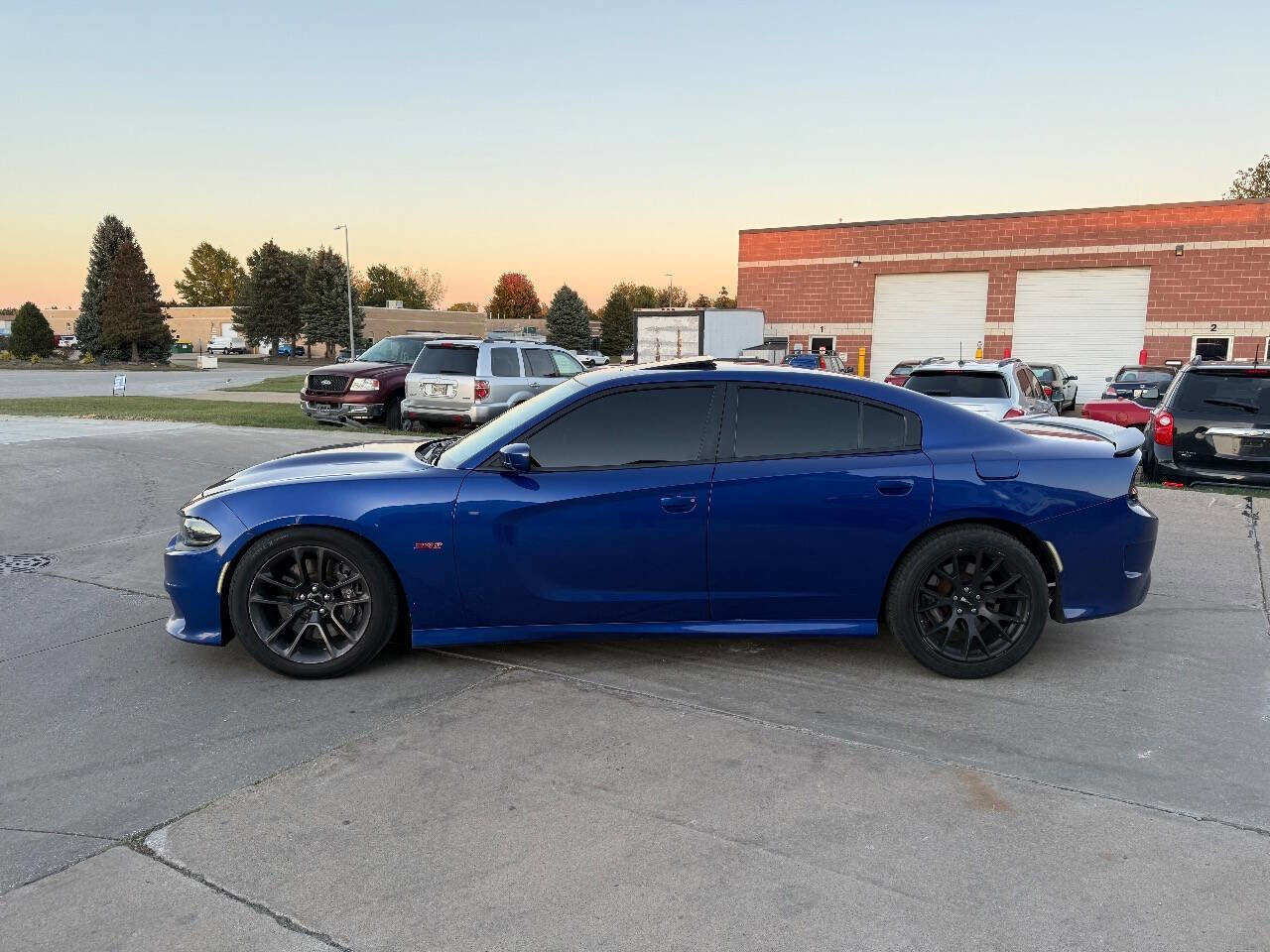 Used 2018 Dodge Charger R/T Scat Pack w/ Dynamics Package image 2