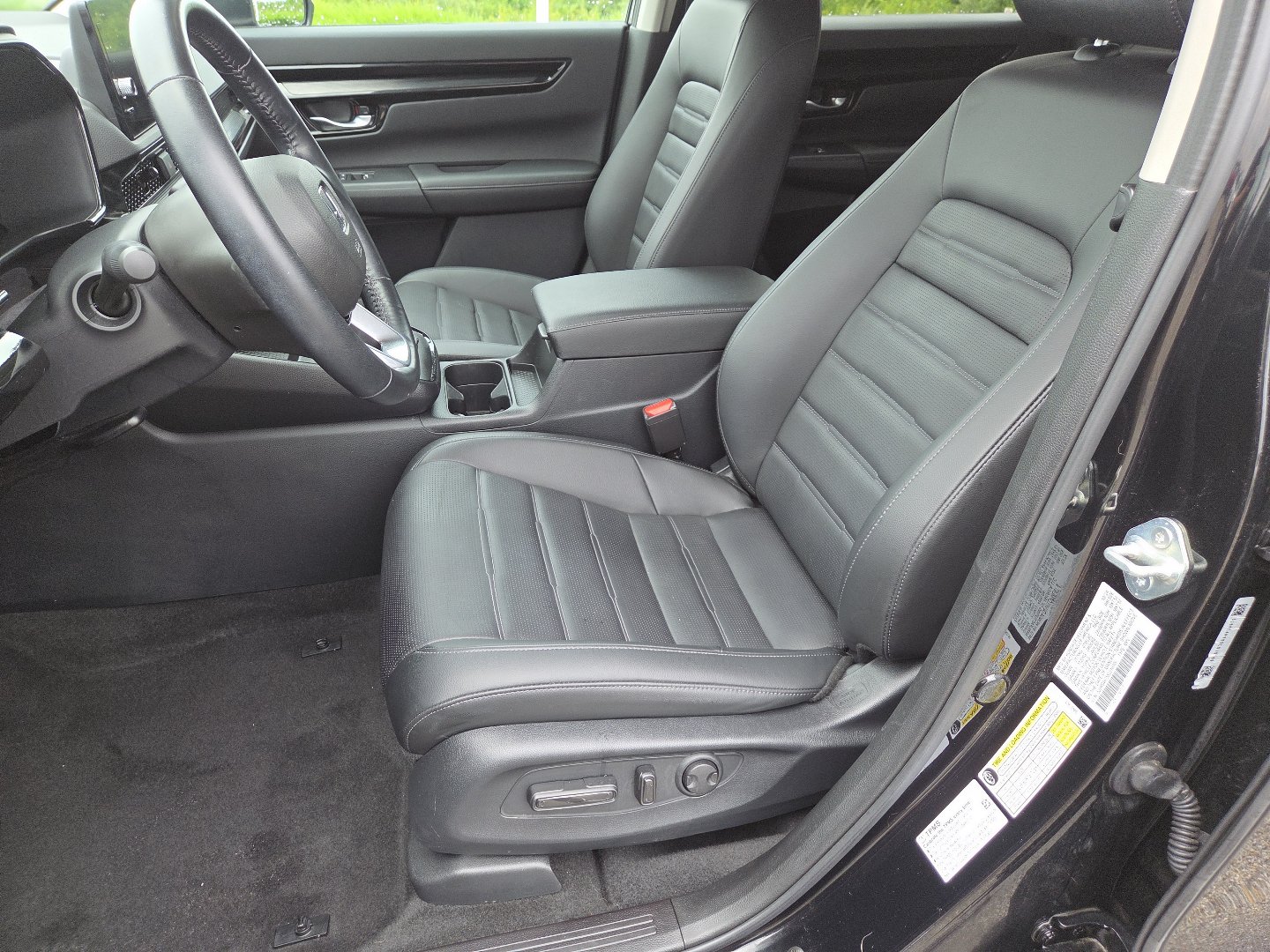 Used 2025 Honda CR-V EX-L image 25