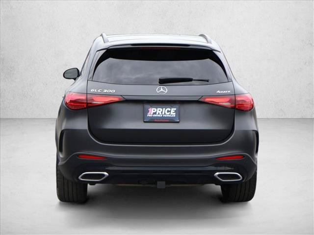 Used 2024 Mercedes-Benz GLC 300 4MATIC image 8