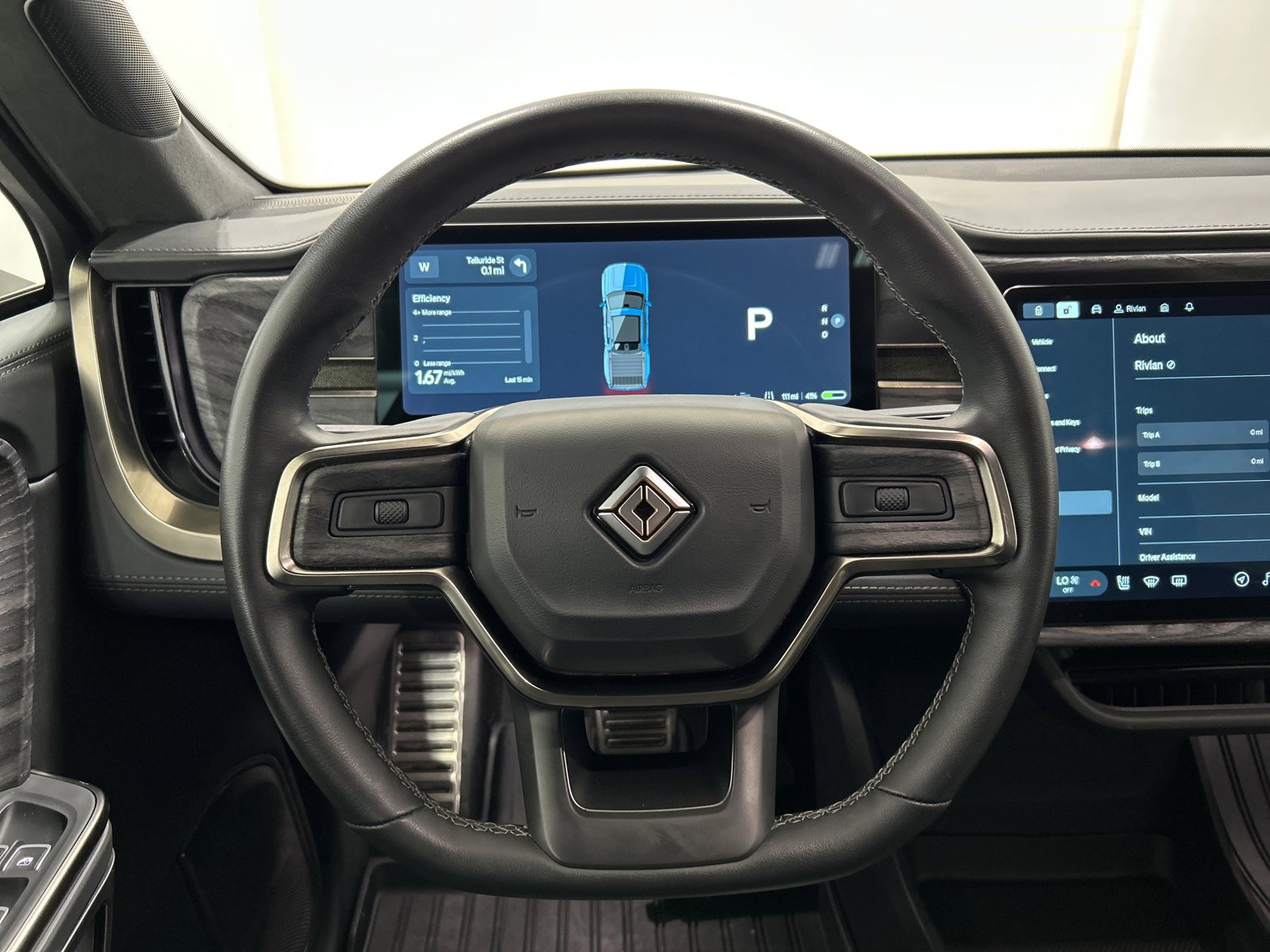 Used 2022 Rivian R1T Adventure image 26