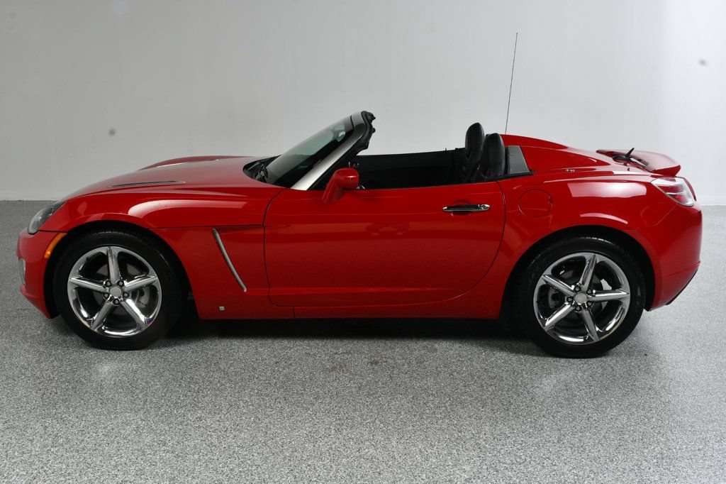 Used 2007 Saturn Sky Red Line RWD image 4
